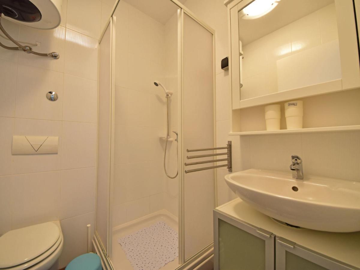 Apartment Cvit 2 By Interhome Кленовица Экстерьер фото
